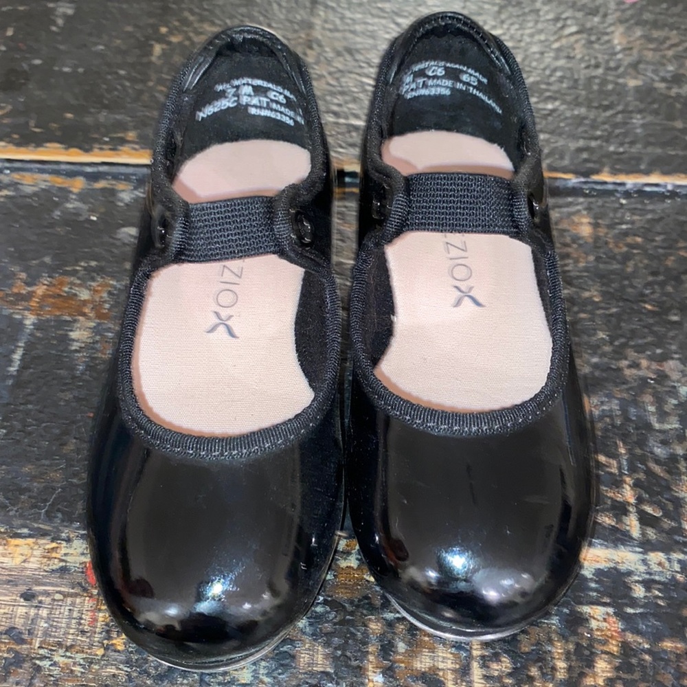 Little girls capezio tap shoes